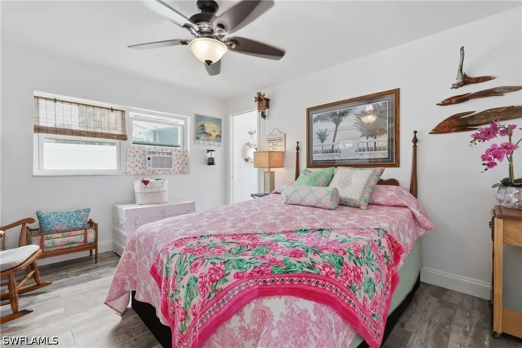 1447 Shadowlawn Drive Naples FL 34104