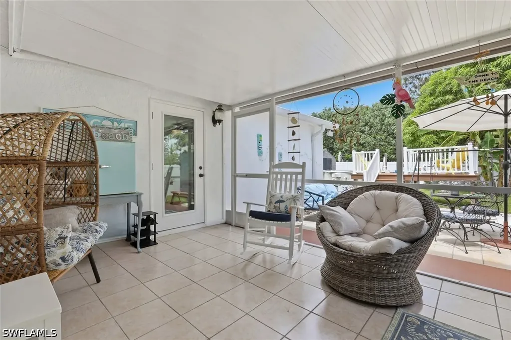 1447 Shadowlawn Drive Naples FL 34104
