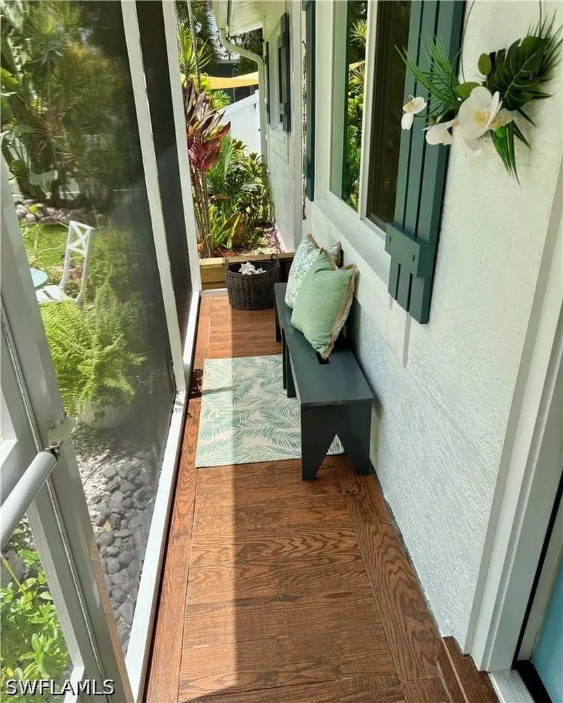 1447 Shadowlawn Drive Naples FL 34104
