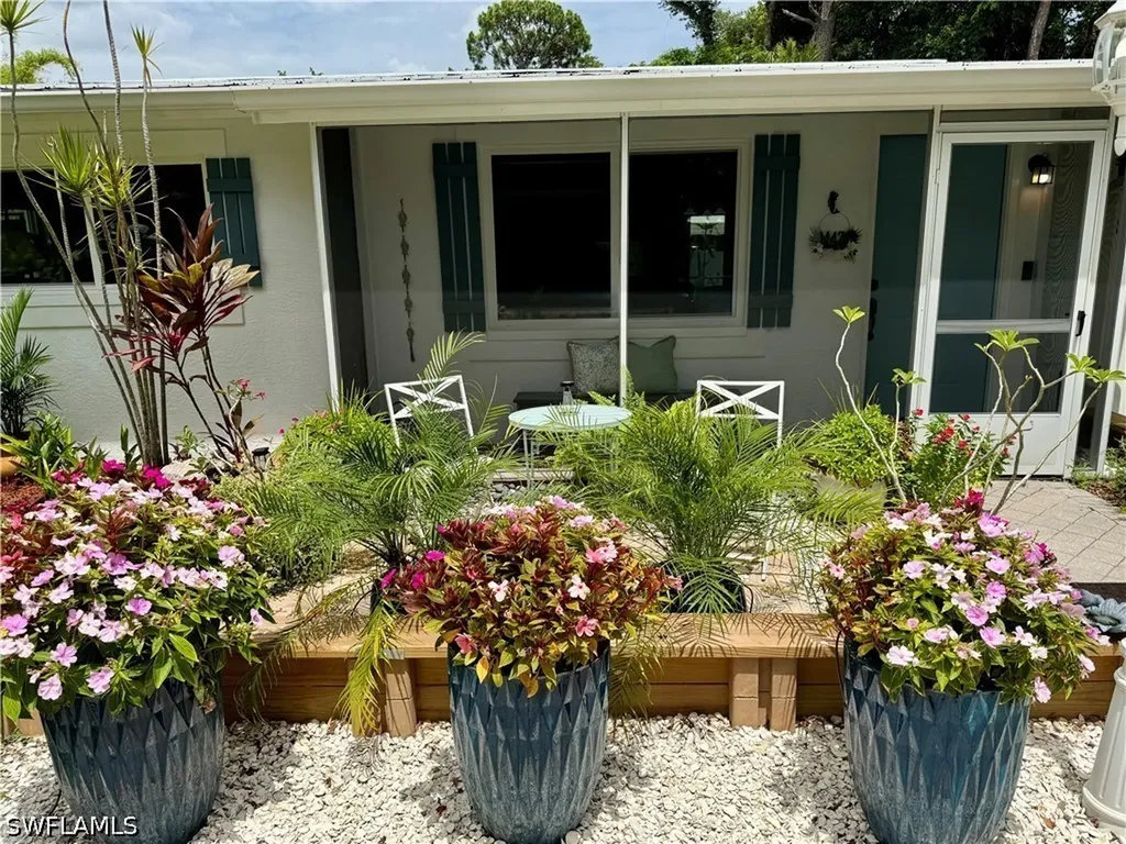 1447 Shadowlawn Drive Naples FL 34104