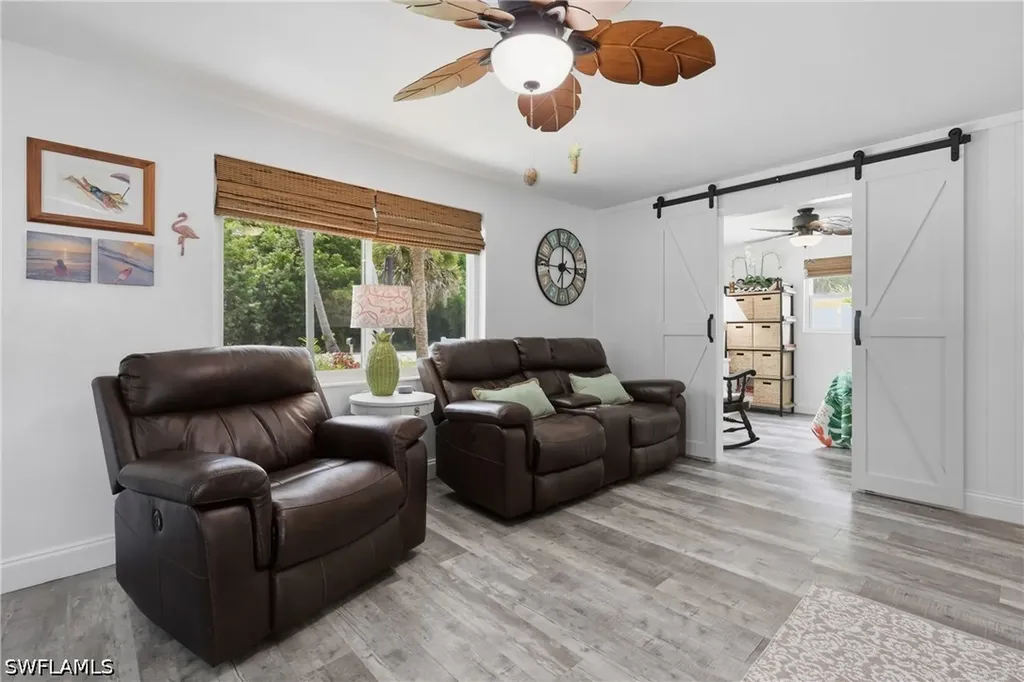1447 Shadowlawn Drive Naples FL 34104