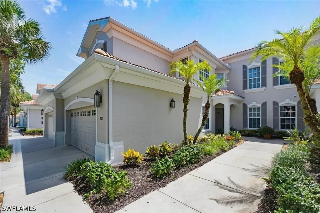 4780 Shinnecock Hills Court Naples FL 34112