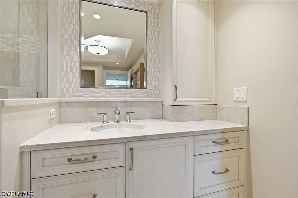 7225 Pelican Bay Boulevard Naples FL 34108