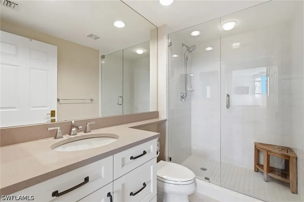 7225 Pelican Bay Boulevard Naples FL 34108