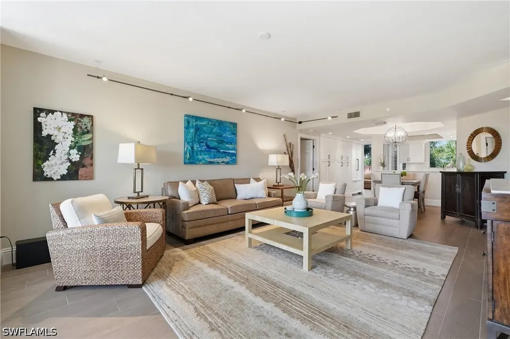 7225 Pelican Bay Boulevard Naples FL 34108