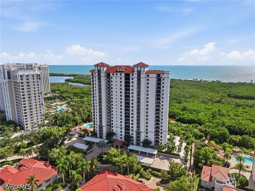7225 Pelican Bay Boulevard Naples FL 34108