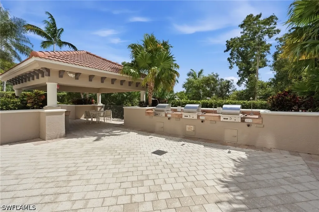 7225 Pelican Bay Boulevard Naples FL 34108