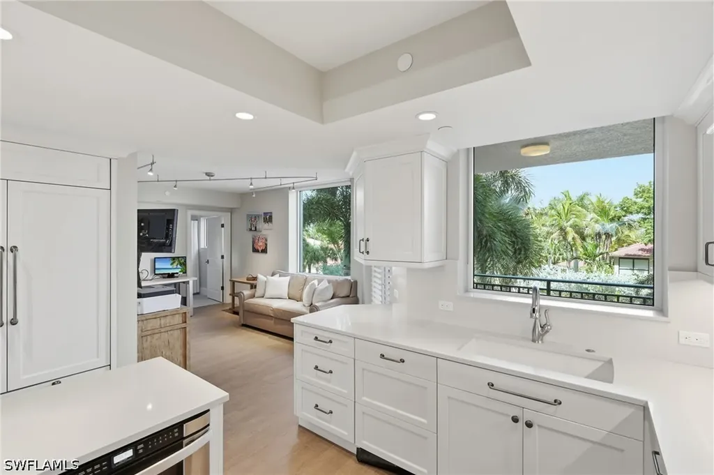 7225 Pelican Bay Boulevard Naples FL 34108