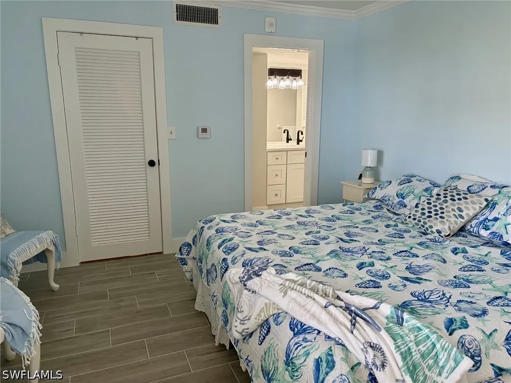 3443 Gulf Shore Boulevard N Naples FL 34103