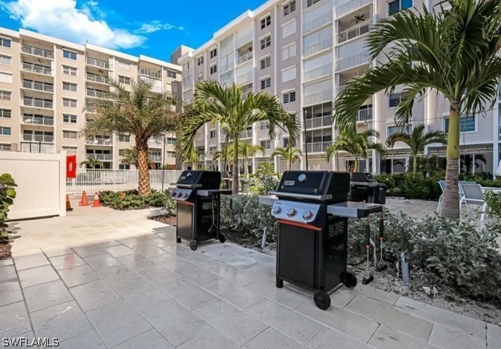 3443 Gulf Shore Boulevard N Naples FL 34103