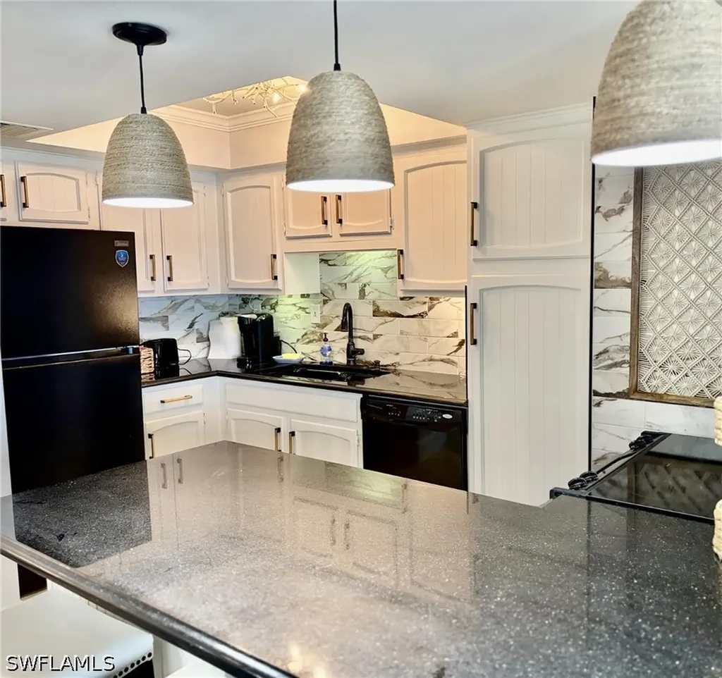 3443 Gulf Shore Boulevard N Naples FL 34103