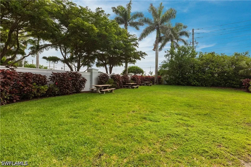 15616 Marcello Circle Naples FL 34110