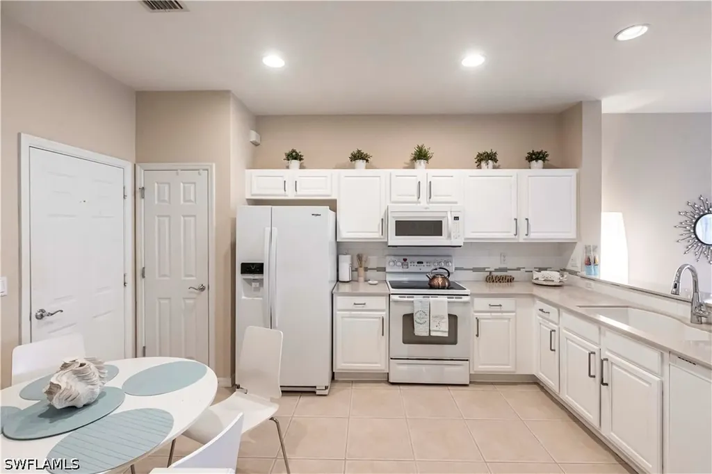 15616 Marcello Circle Naples FL 34110