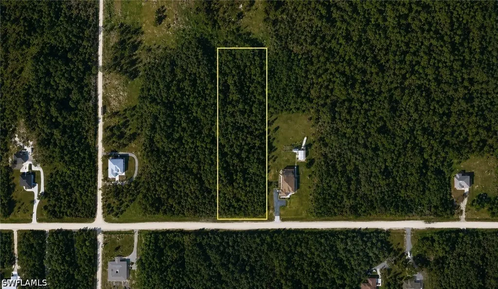 24TH Avenue SE Naples FL 34117