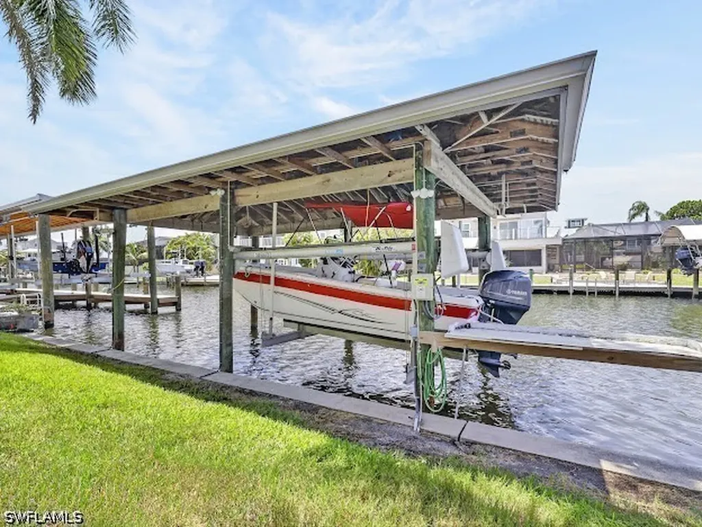 24221 W Captain Kidd Boulevard Punta Gorda FL 33955