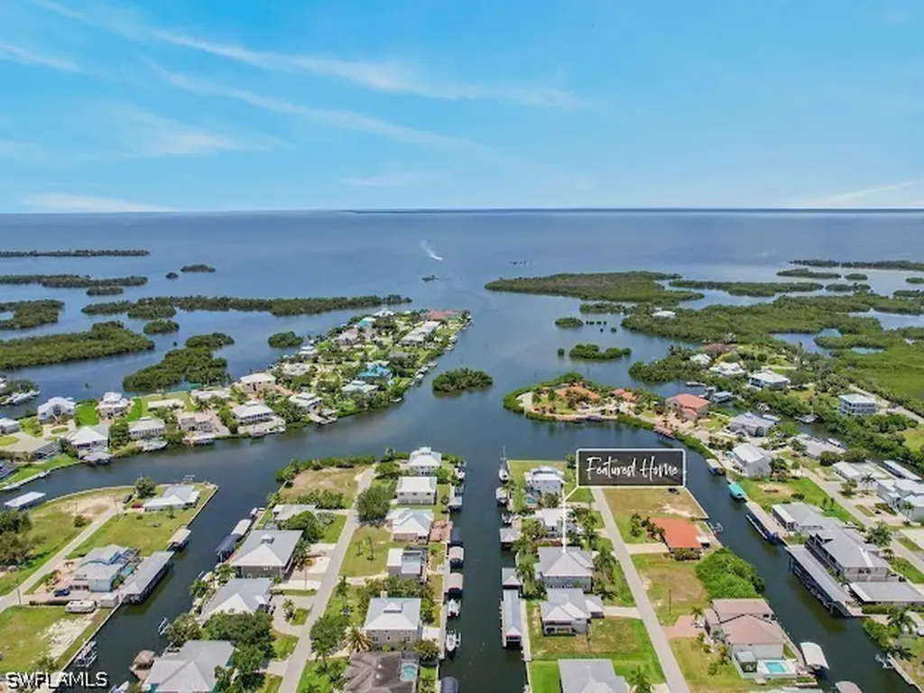 24221 W Captain Kidd Boulevard Punta Gorda FL 33955
