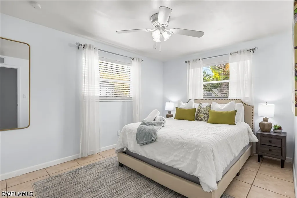 2191 Thomasson Drive Naples FL 34112