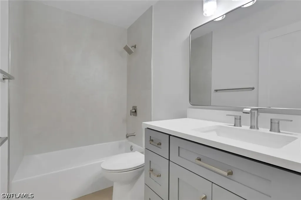 620 22nd Avenue NW Naples FL 34120