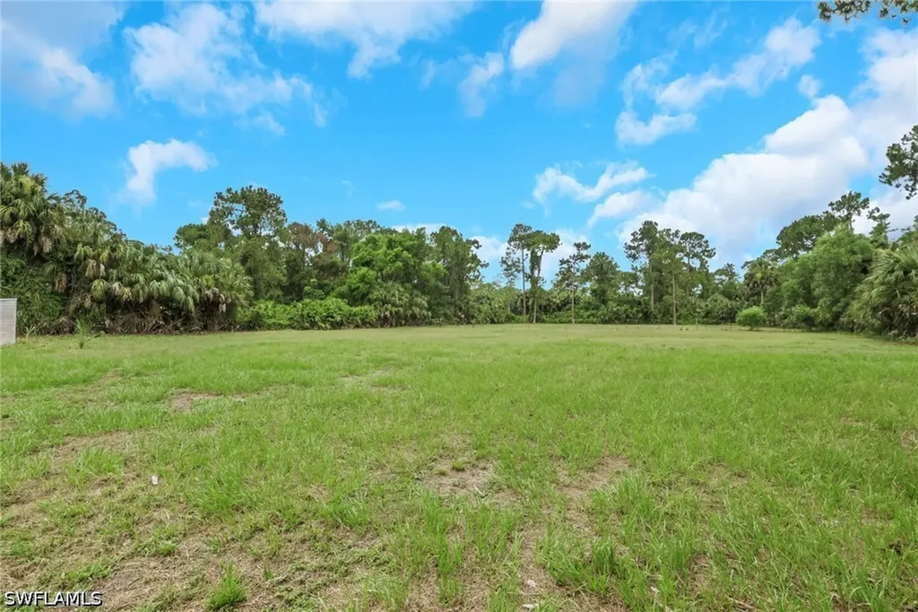 620 22nd Avenue NW Naples FL 34120