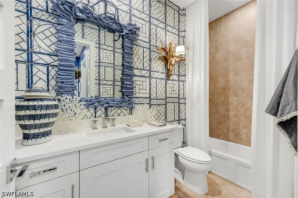 5878 Haiti Drive Naples FL 34113