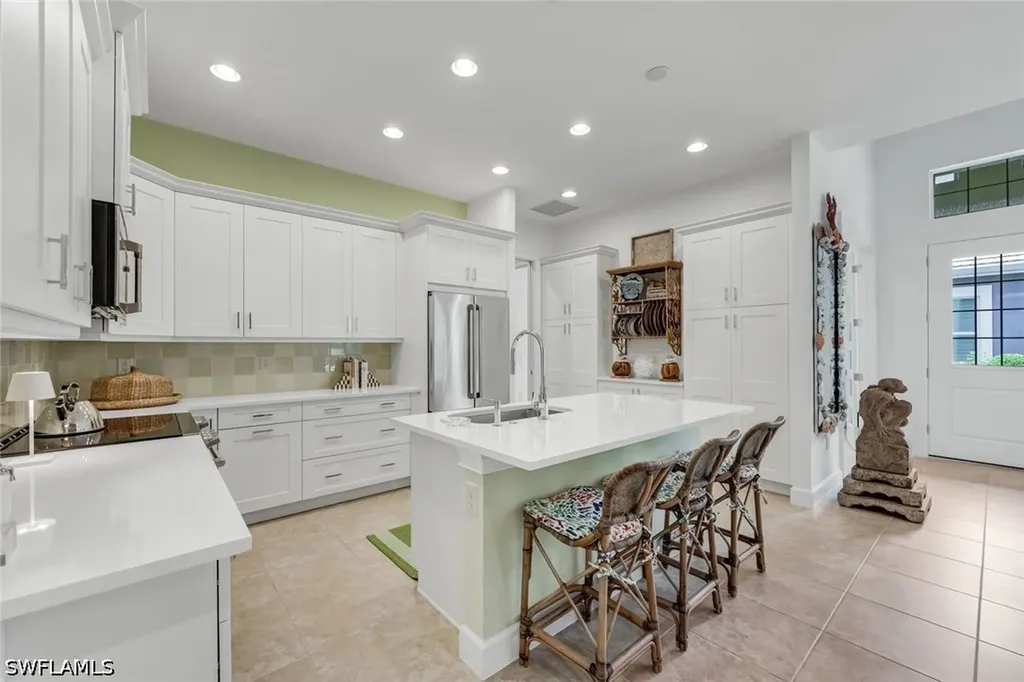 5878 Haiti Drive Naples FL 34113