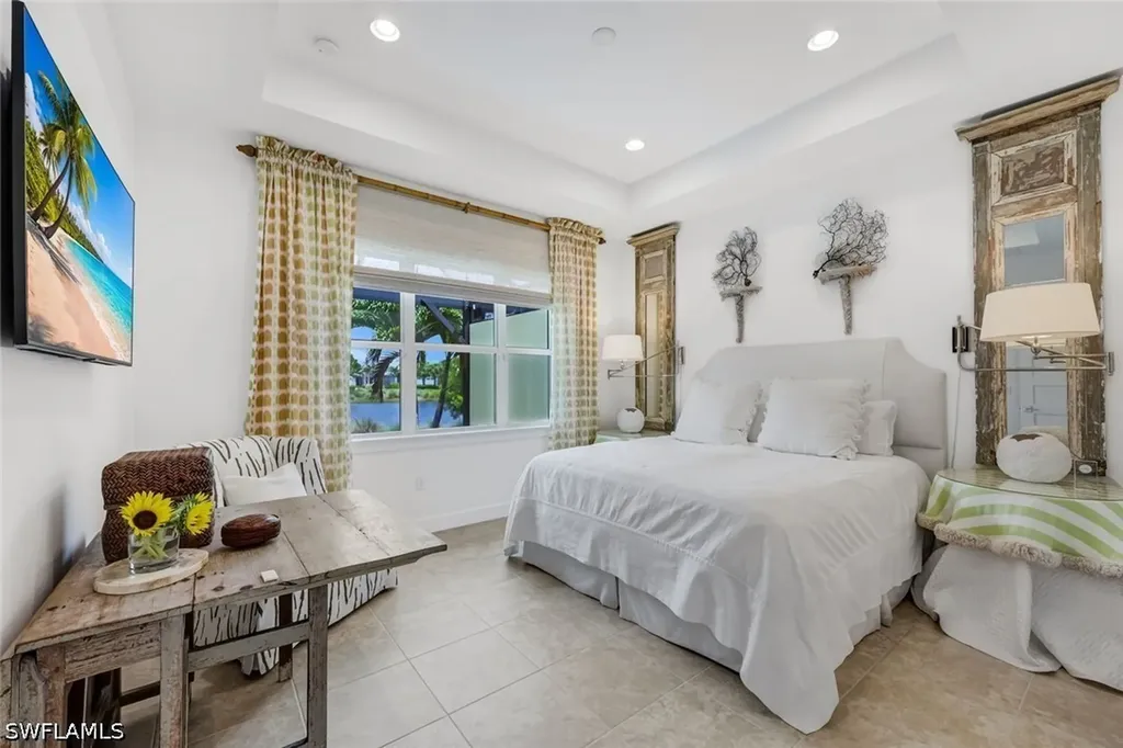 5878 Haiti Drive Naples FL 34113