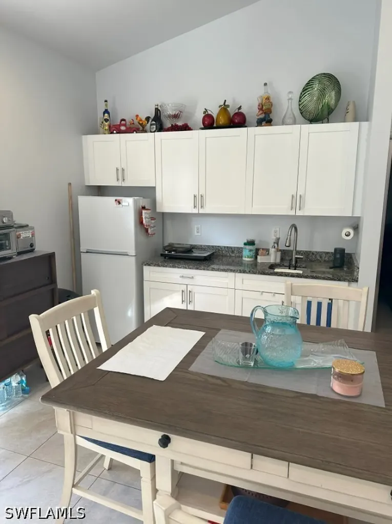 2861 Tropicana Boulevard Naples FL 34116