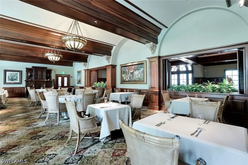9255 Museo Circle Naples FL 34114