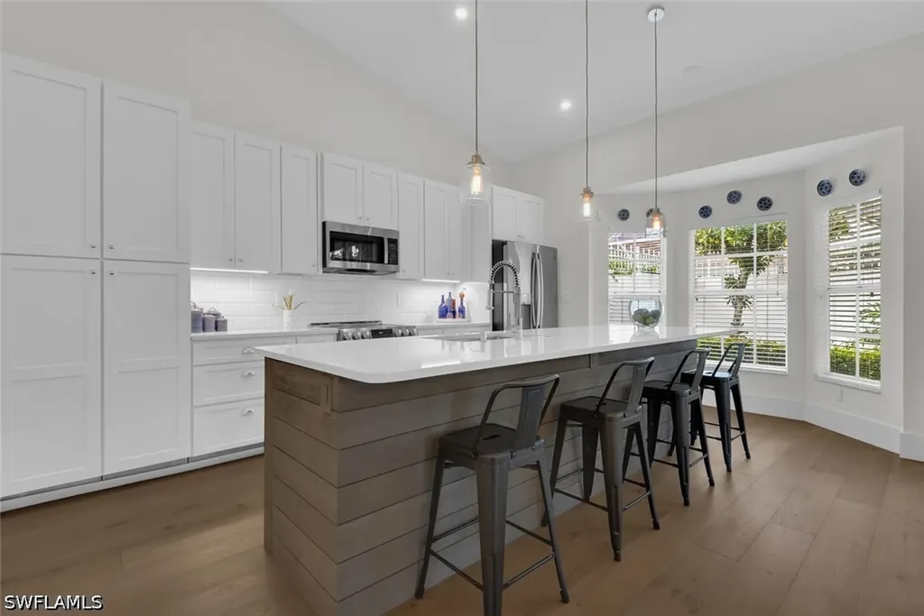 2124 Paget Circle Naples FL 34112
