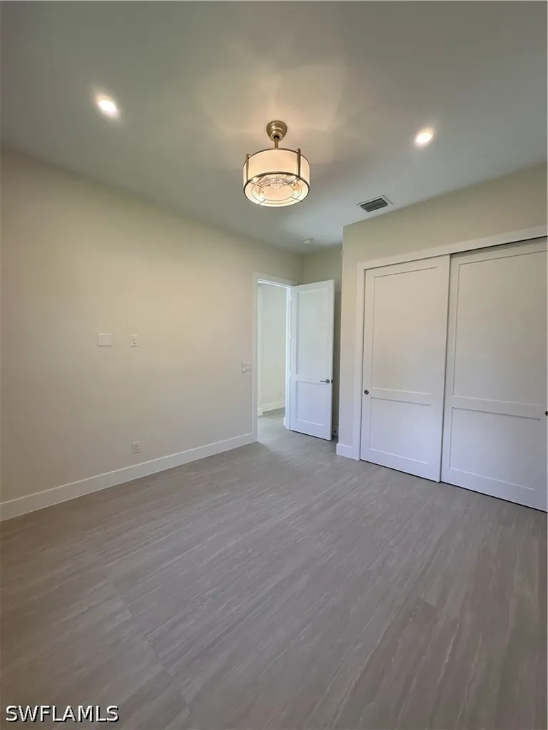 382 39th Avenue NE Naples FL 34120