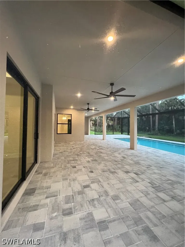 382 39th Avenue NE Naples FL 34120