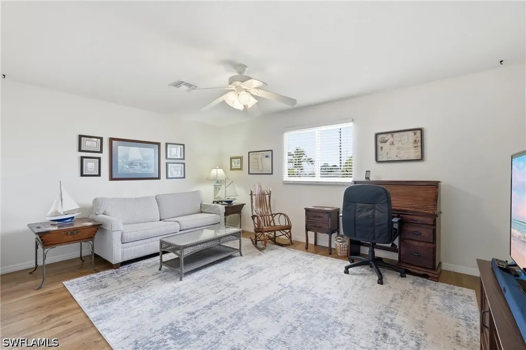 917 SW 47th Terrace Cape Coral FL 33914