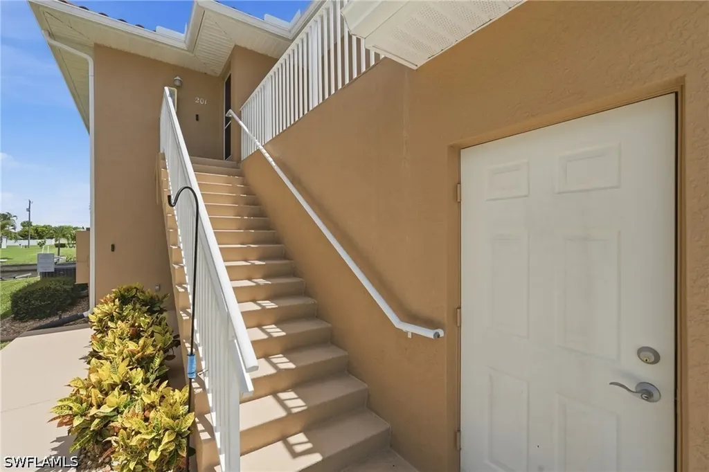 917 SW 47th Terrace Cape Coral FL 33914