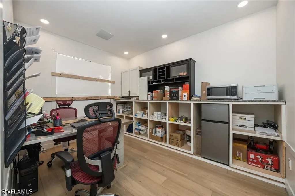 1025 5th Avenue N Naples FL 34102