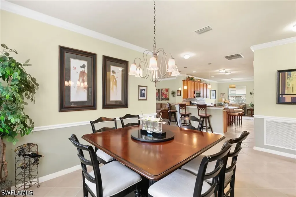 3934 Sapphire Way Naples FL 34114