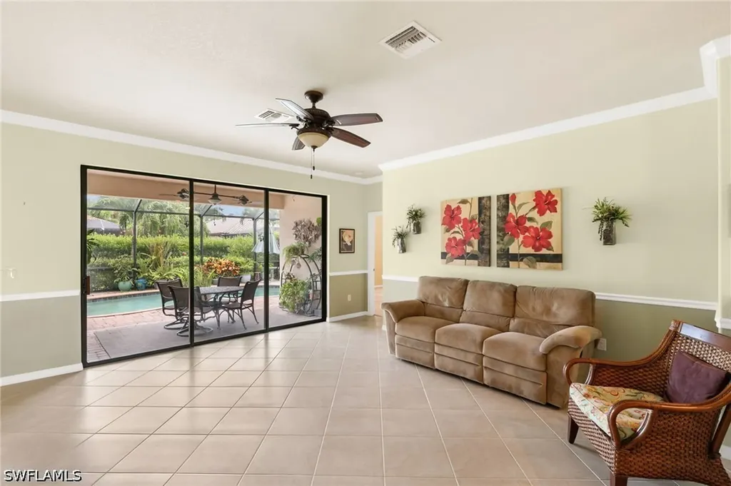 3934 Sapphire Way Naples FL 34114