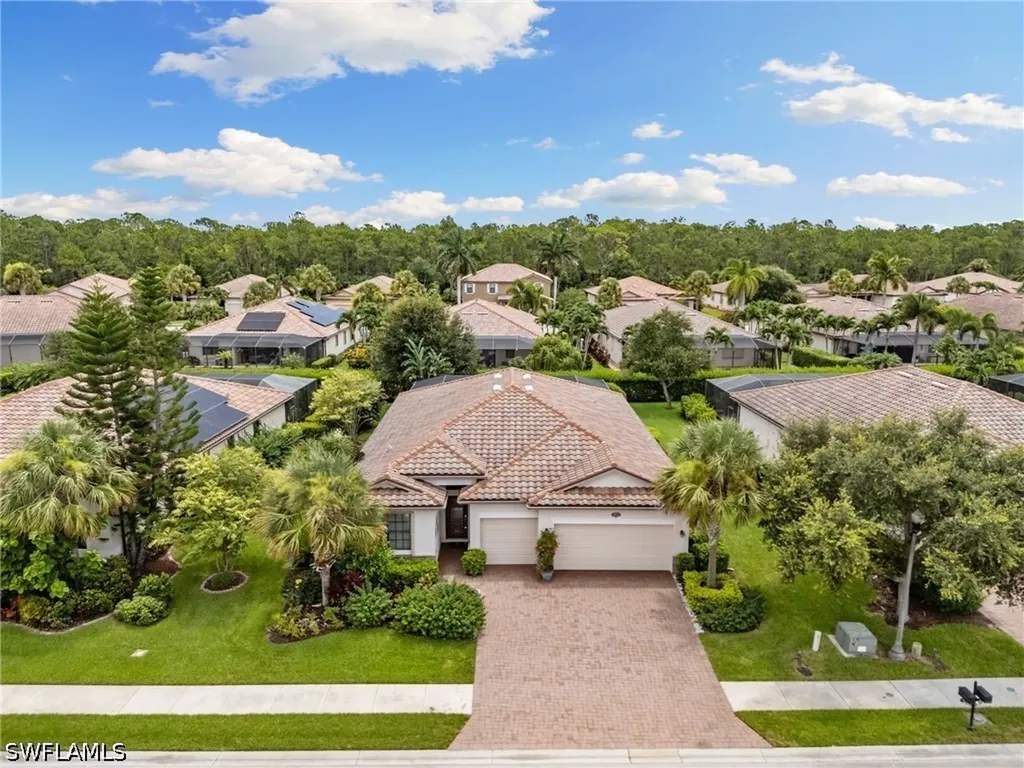 3934 Sapphire Way Naples FL 34114