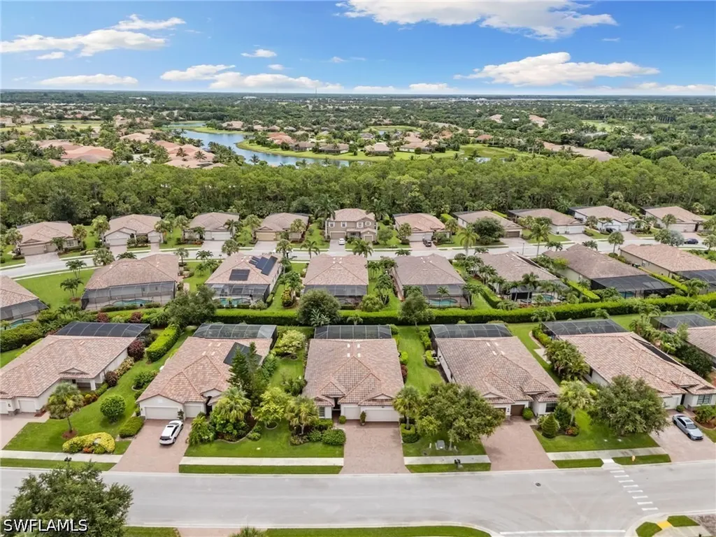 3934 Sapphire Way Naples FL 34114
