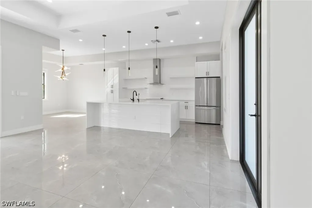 2740 35th Avenue NE Naples FL 34120