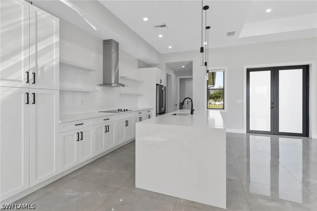 2740 35th Avenue NE Naples FL 34120