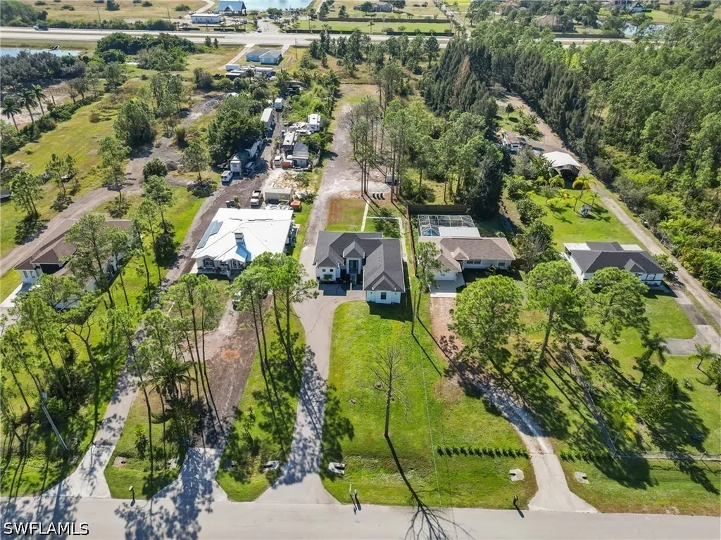 2740 35th Avenue NE Naples FL 34120
