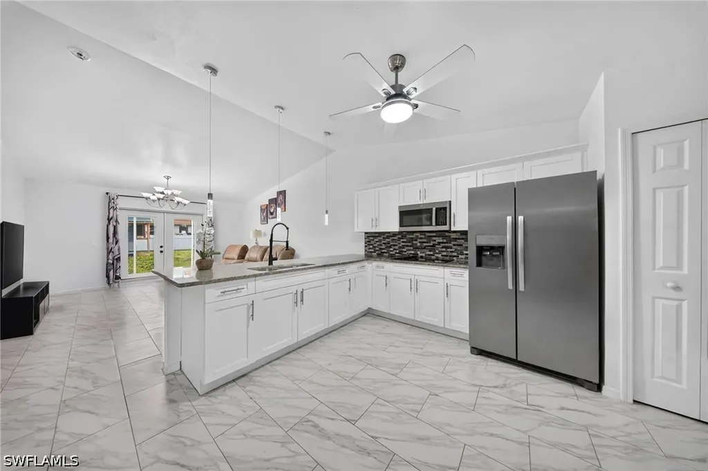 4525-4527 22nd Street SW Lehigh Acres FL 33973