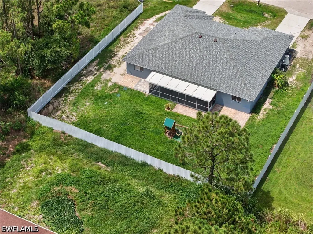4525-4527 22nd Street SW Lehigh Acres FL 33973
