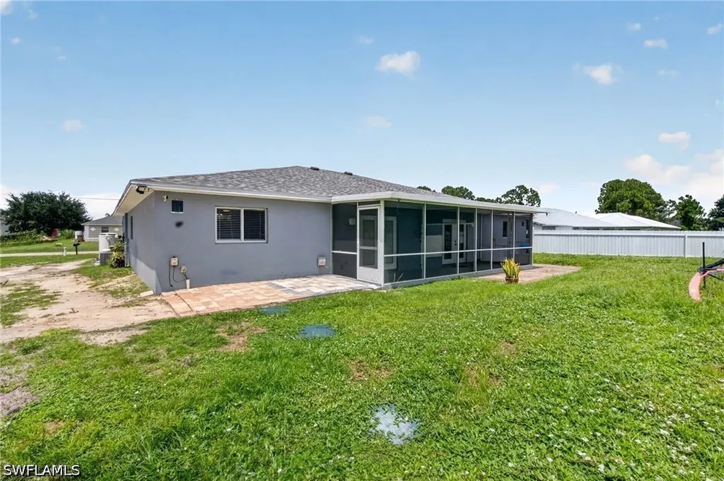 4525-4527 22nd Street SW Lehigh Acres FL 33973