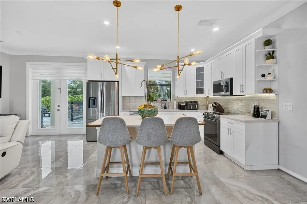 2885 41st Avenue NE Naples FL 34120