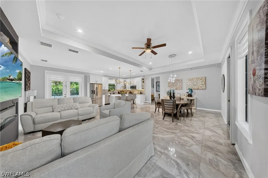 2885 41st Avenue NE Naples FL 34120
