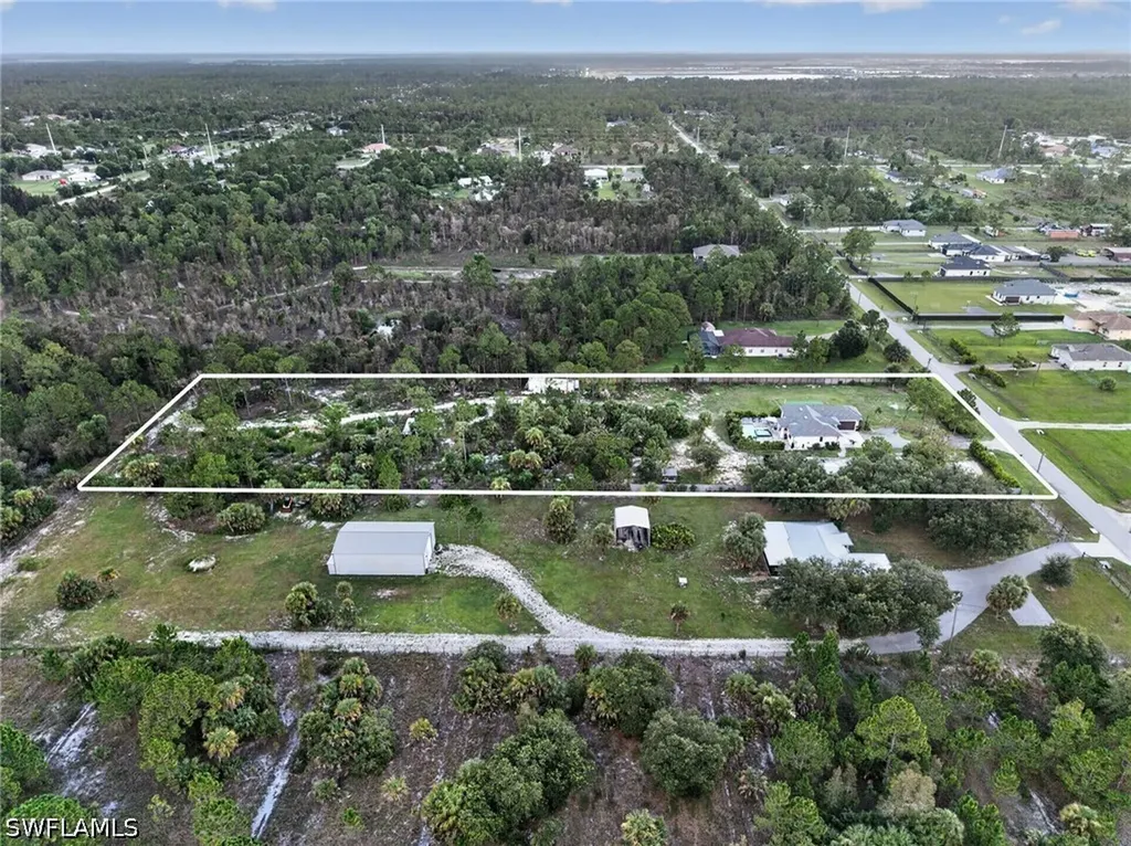 2885 41st Avenue NE Naples FL 34120
