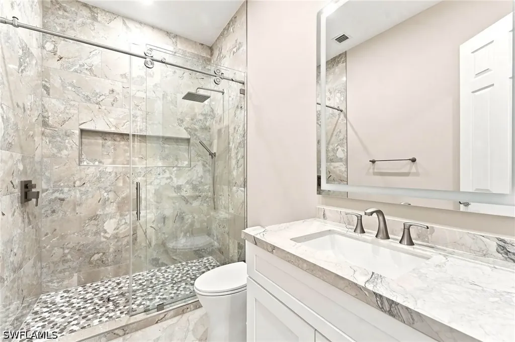 8543 Alessandria Court Naples FL 34114