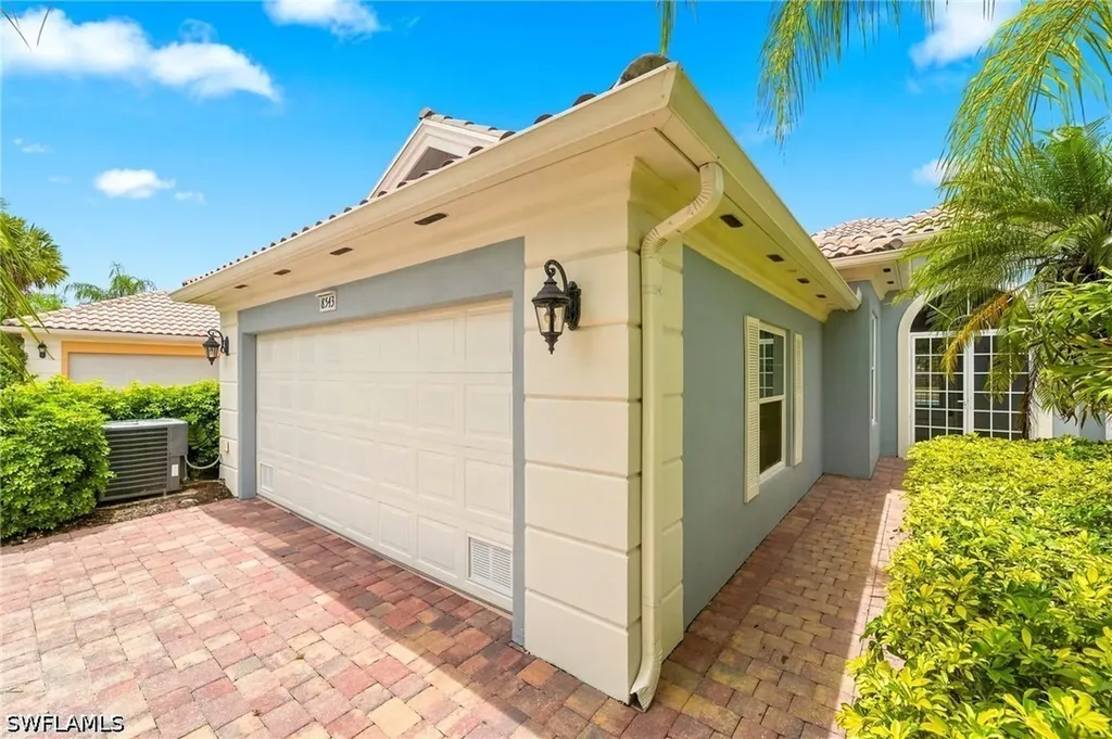 8543 Alessandria Court Naples FL 34114