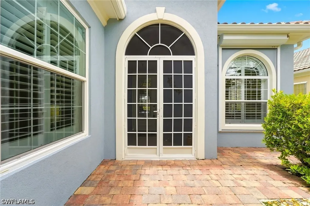 8543 Alessandria Court Naples FL 34114